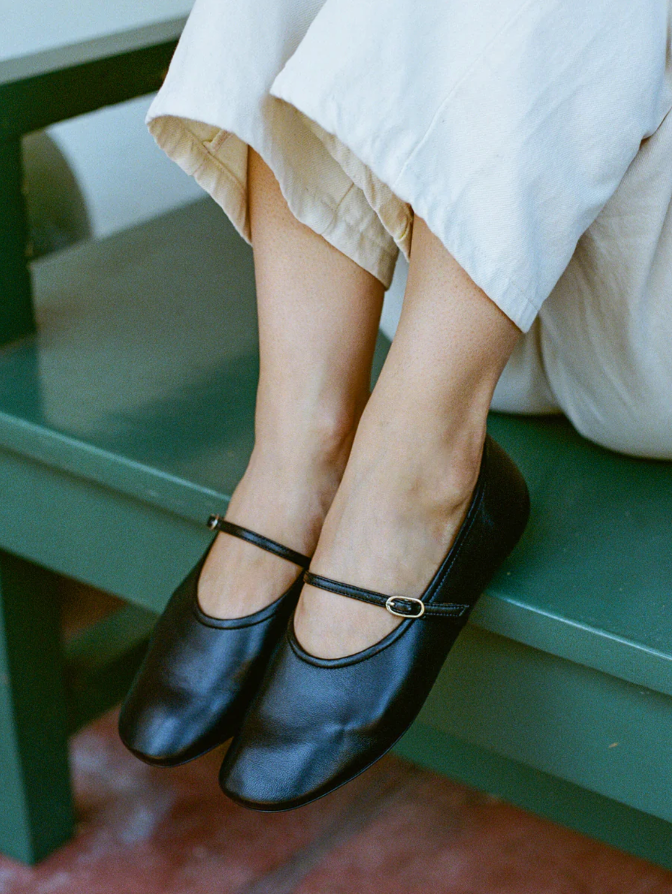 LoQ Daria Black