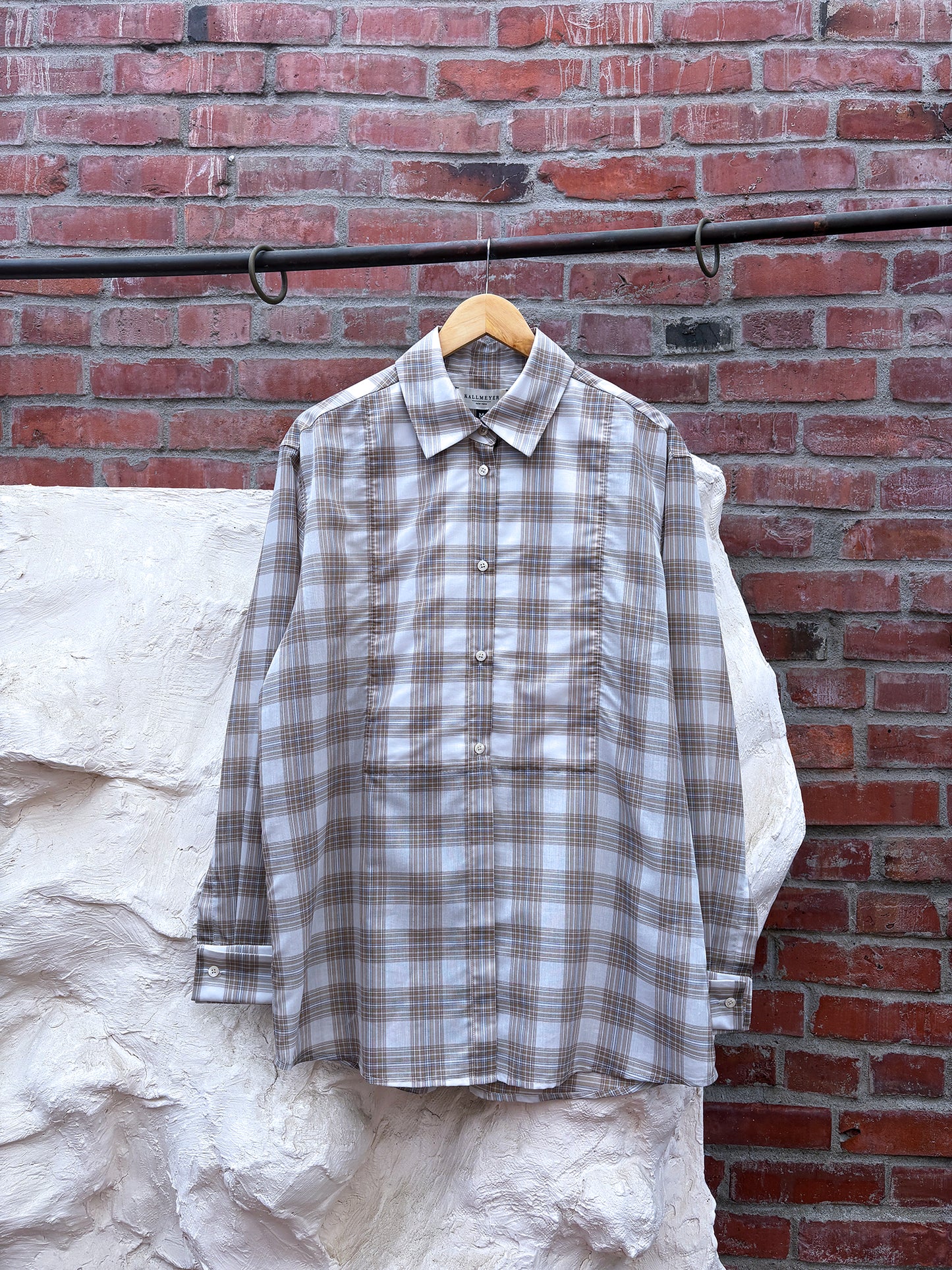 Kallmeyer Chloé Bib Button Down Beige Plaid