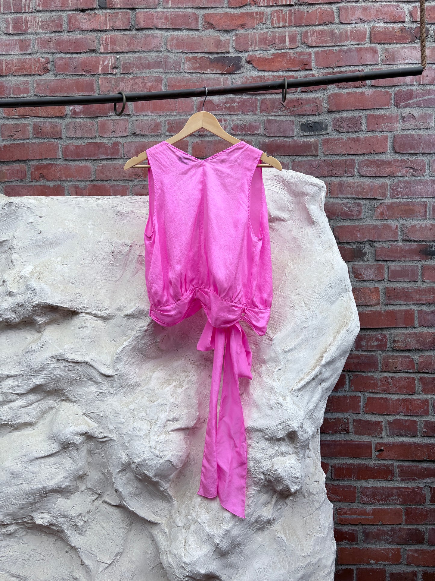 Forte Forte Silk V-Neck Crop Top Pink