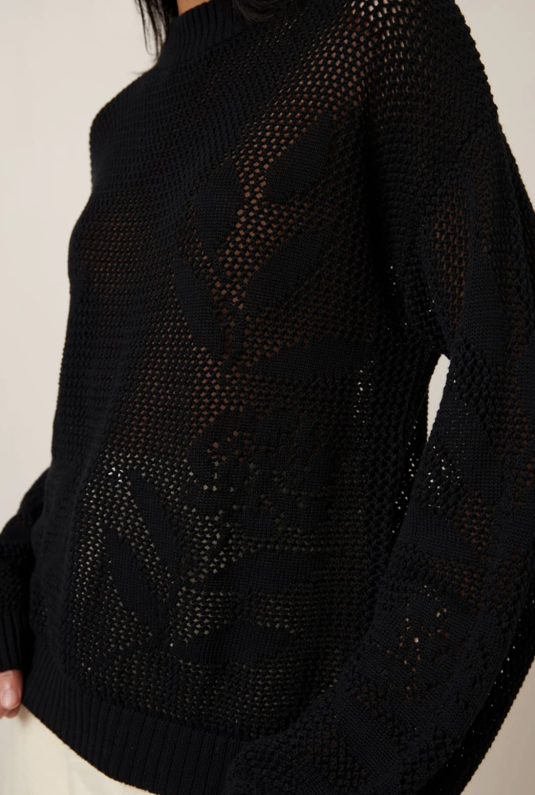 Kowtow Amelie Crew Black